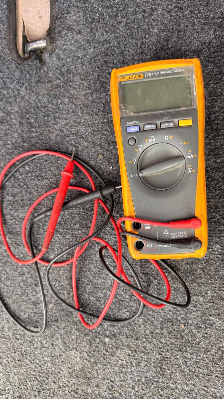 Multimeter Digital